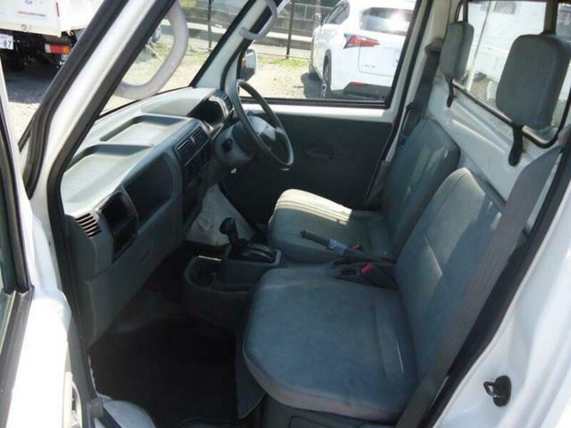 MINICAB TRUCK