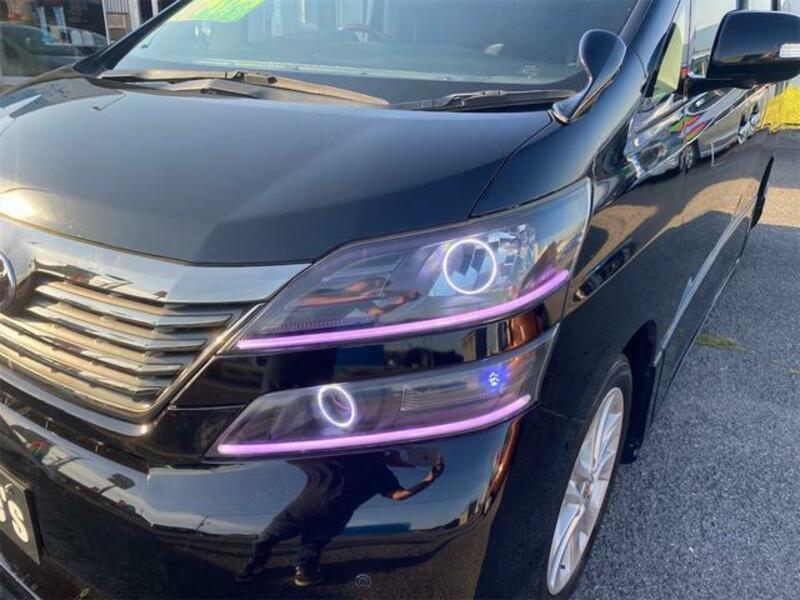 VELLFIRE