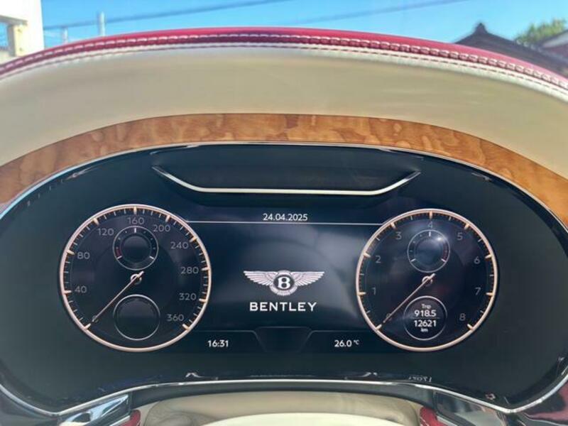 FLYING SPUR