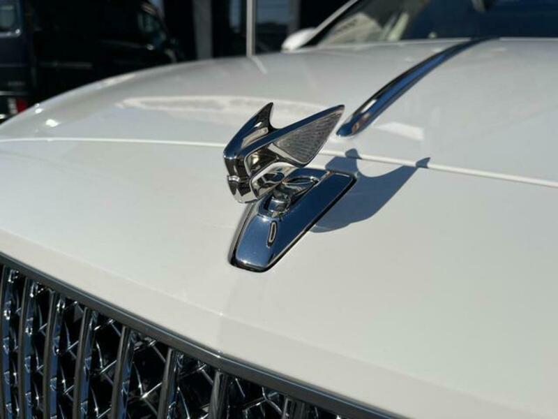 FLYING SPUR