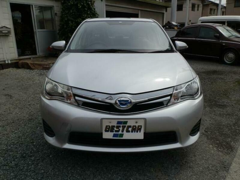COROLLA AXIO