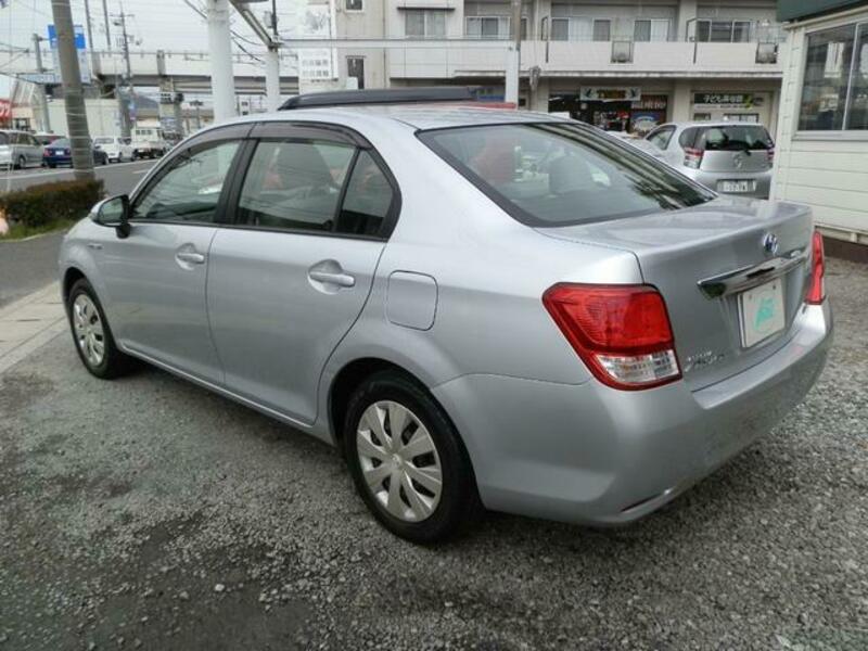 COROLLA AXIO
