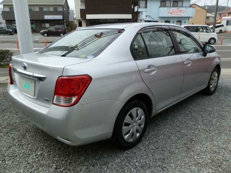 COROLLA AXIO