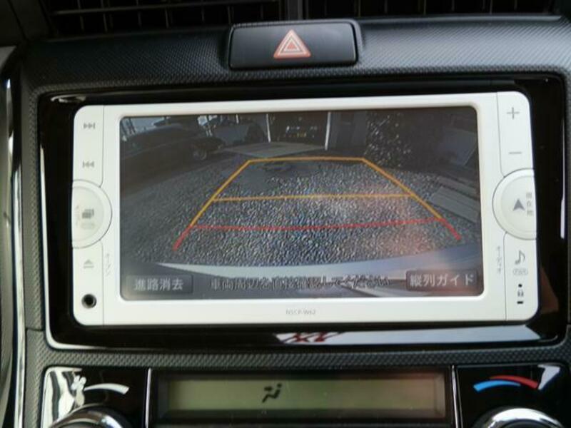COROLLA AXIO