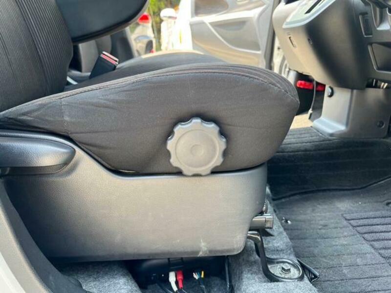 EK SPACE CUSTOM