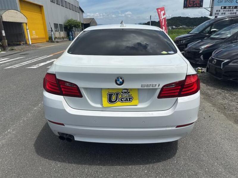 5 SERIES