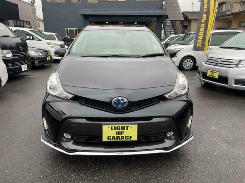 PRIUS ALPHA