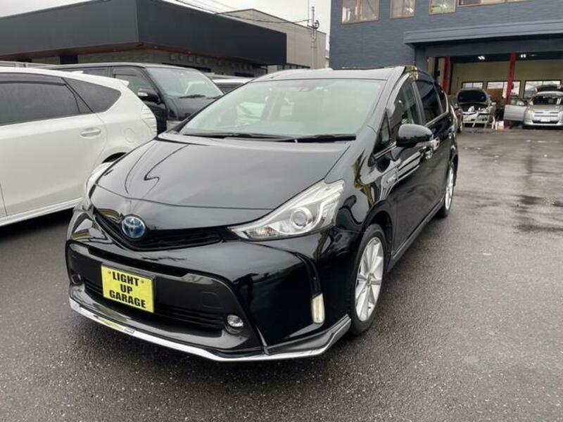PRIUS ALPHA
