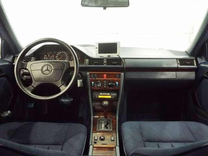 E-CLASS