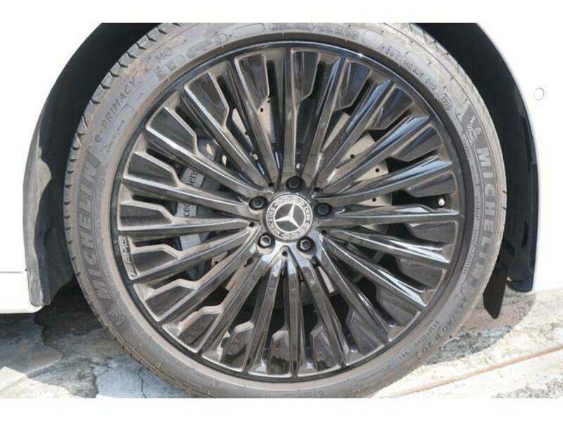 E-CLASS