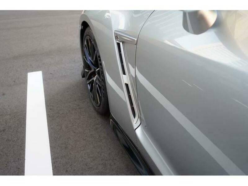 GT-R