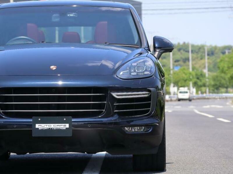 CAYENNE