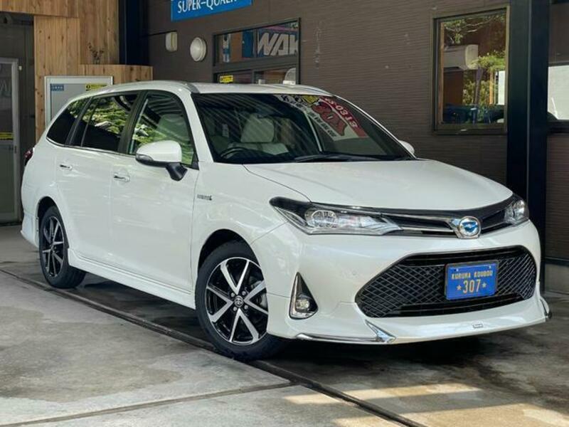 TOYOTA COROLLA FIELDER