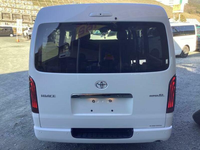 HIACE VAN