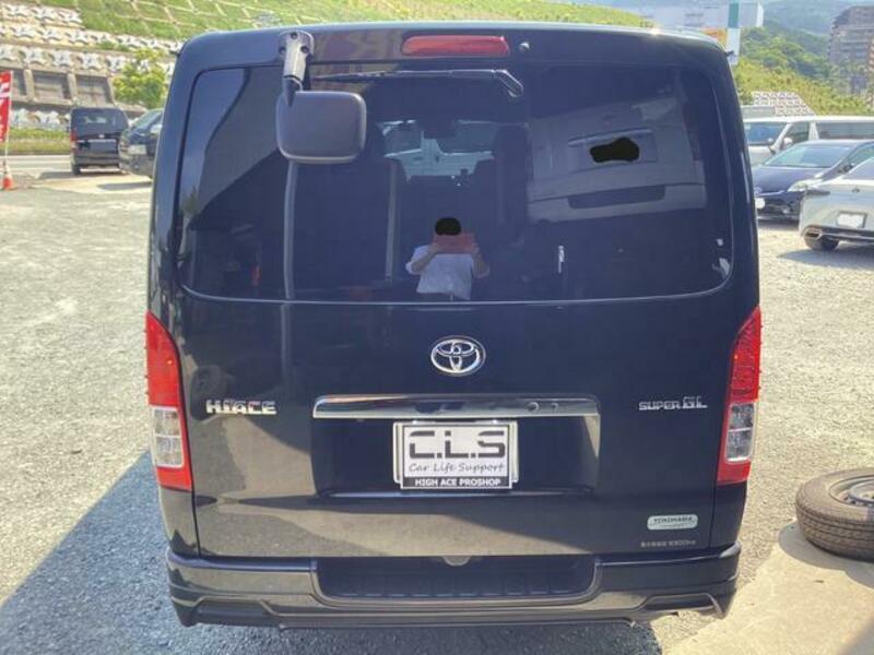 HIACE VAN