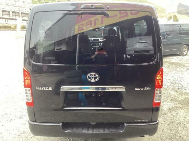 HIACE VAN