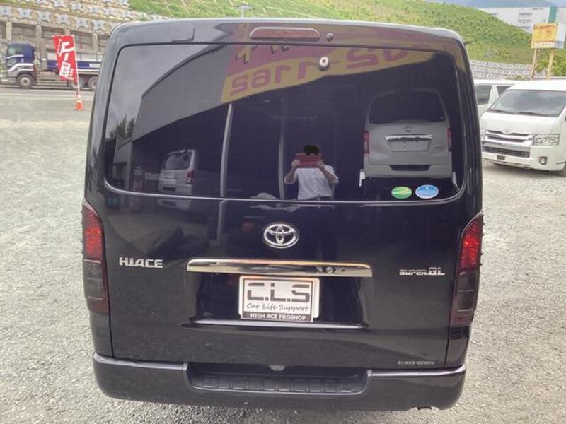 HIACE VAN