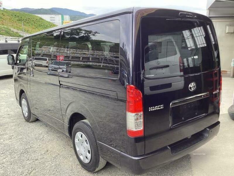 HIACE VAN