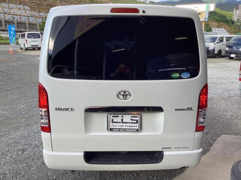 HIACE VAN