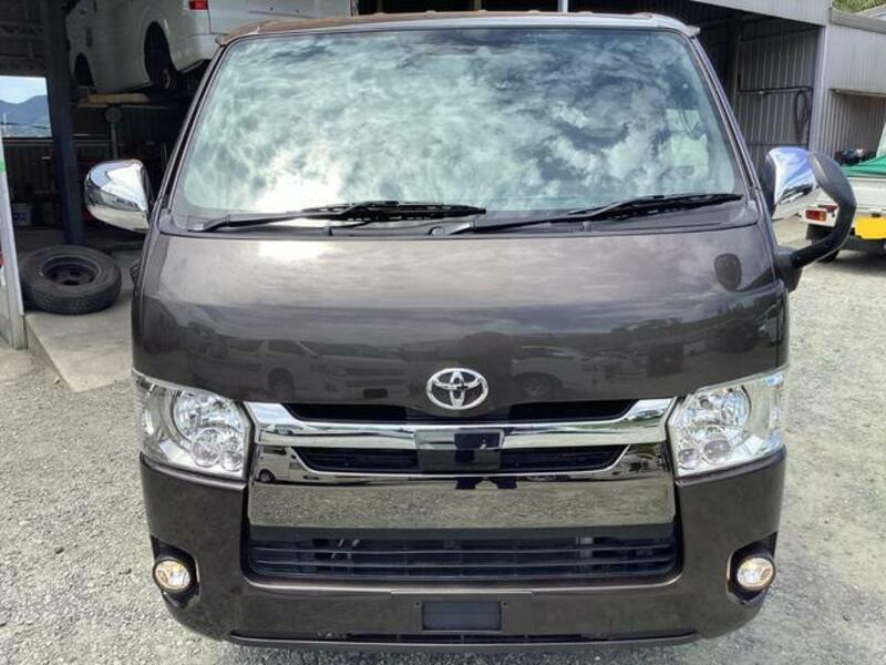 HIACE VAN