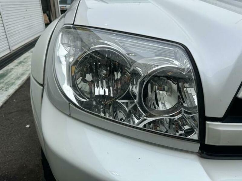 HILUX SURF