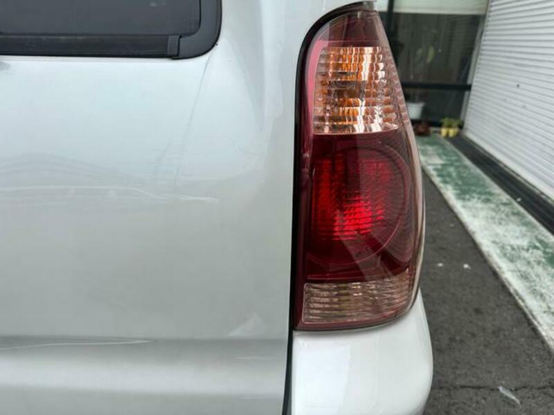 HILUX SURF