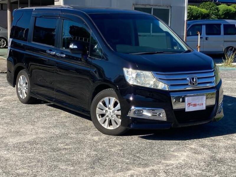 HONDA STEPWAGON SPADA