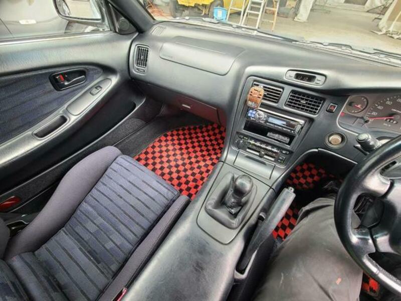 MR2