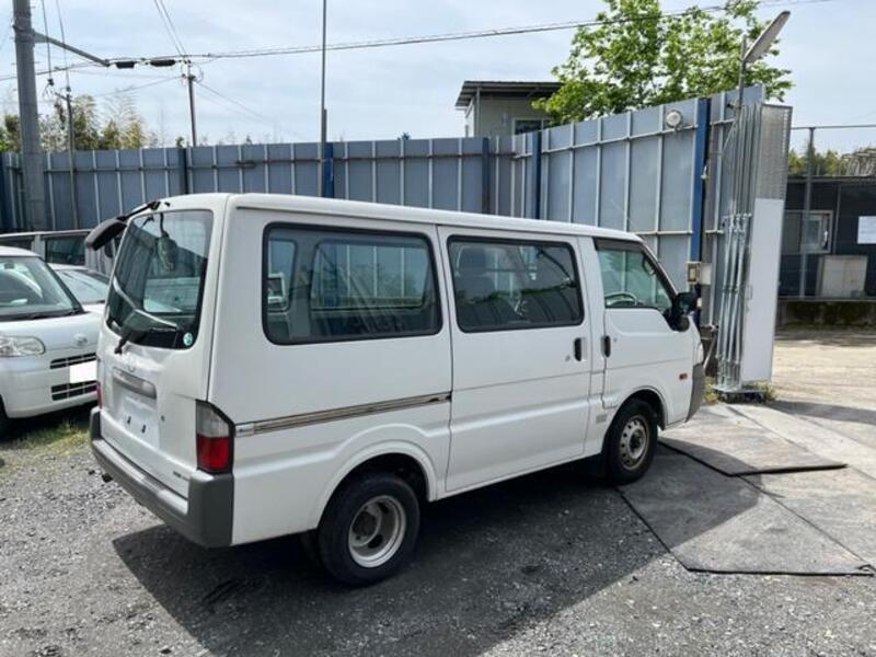 BONGO VAN
