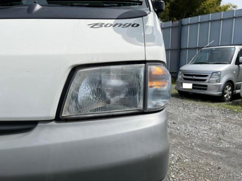 BONGO VAN