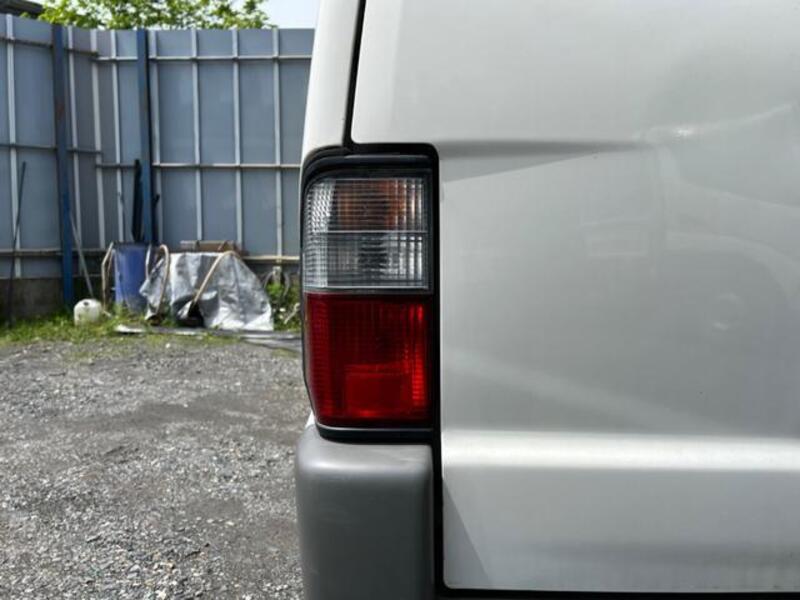 BONGO VAN