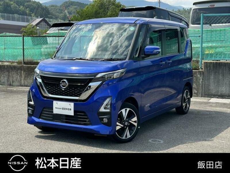NISSAN ROOX