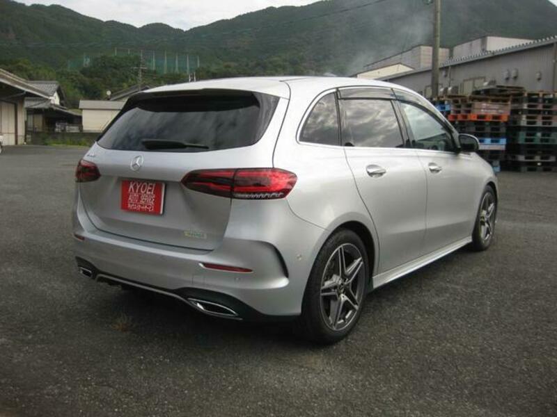 B-CLASS