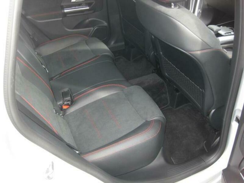 B-CLASS