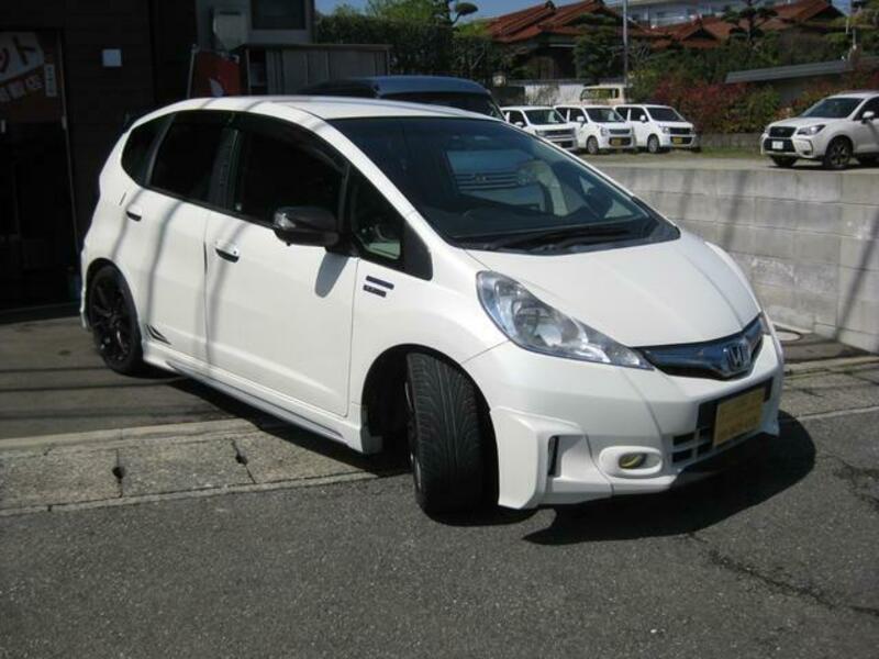 FIT HYBRID