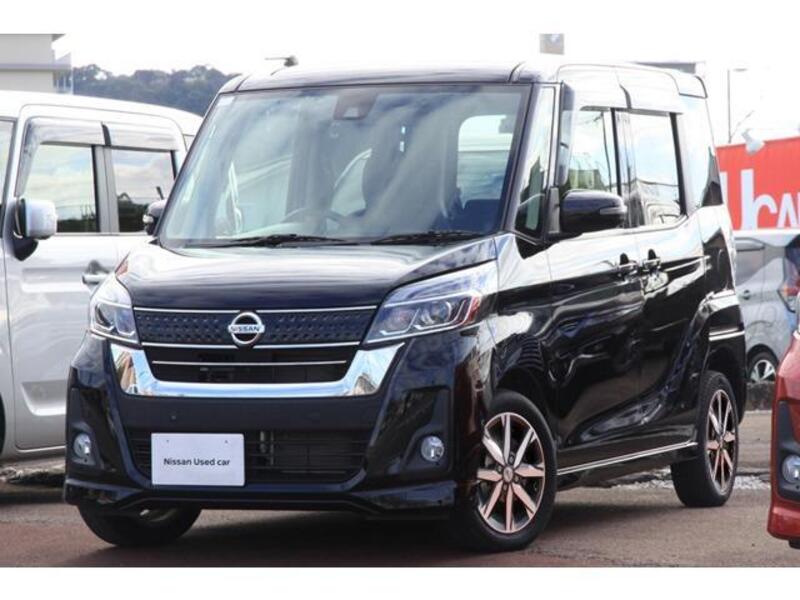NISSAN DAYZ ROOX