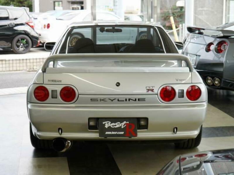 SKYLINE