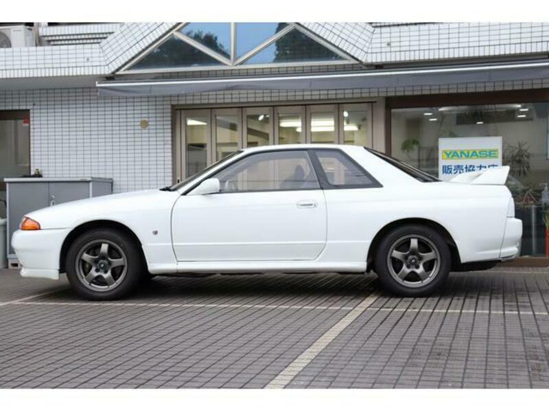 SKYLINE