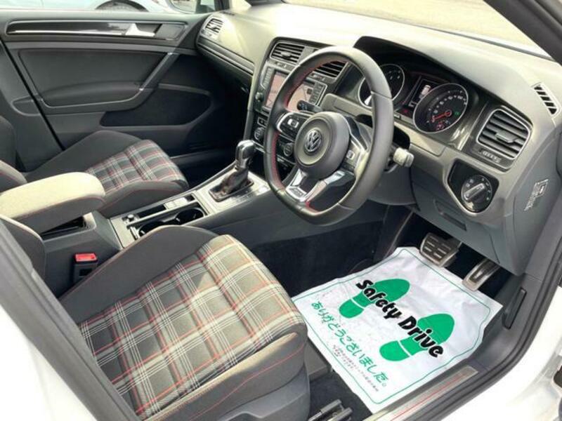 GOLF GTI