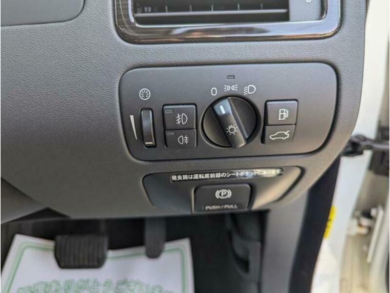 V70