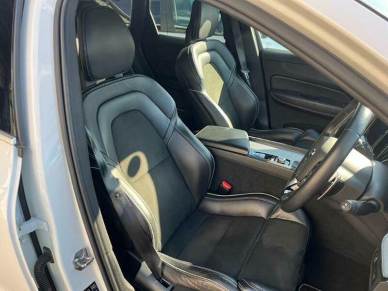 XC60