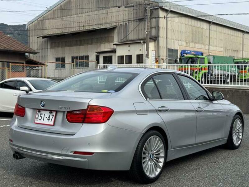3 SERIES
