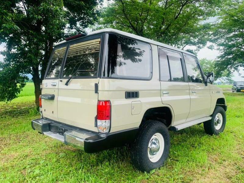 LAND CRUISER PRADO