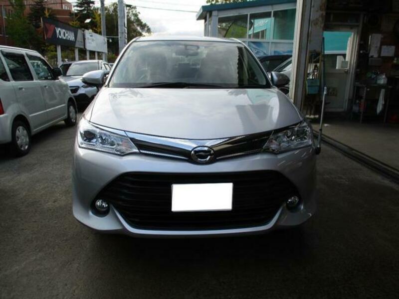 COROLLA AXIO