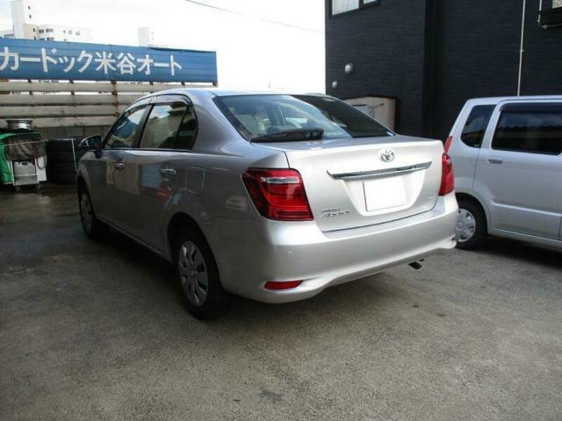 COROLLA AXIO