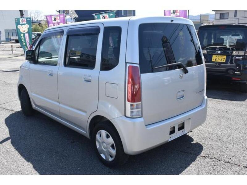 WAGON R