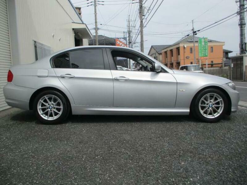 3 SERIES