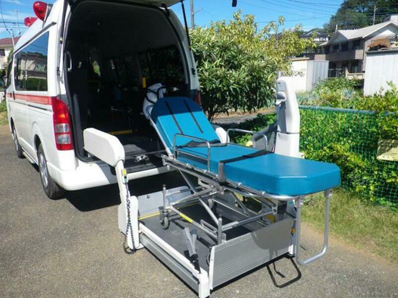 HIACE VAN
