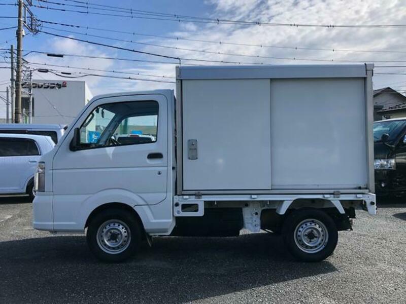 CARRY TRUCK