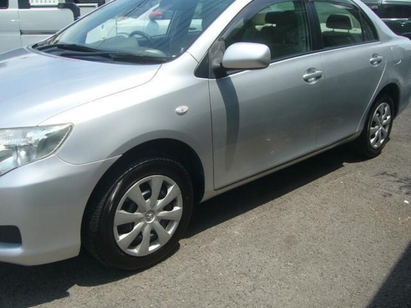 COROLLA AXIO